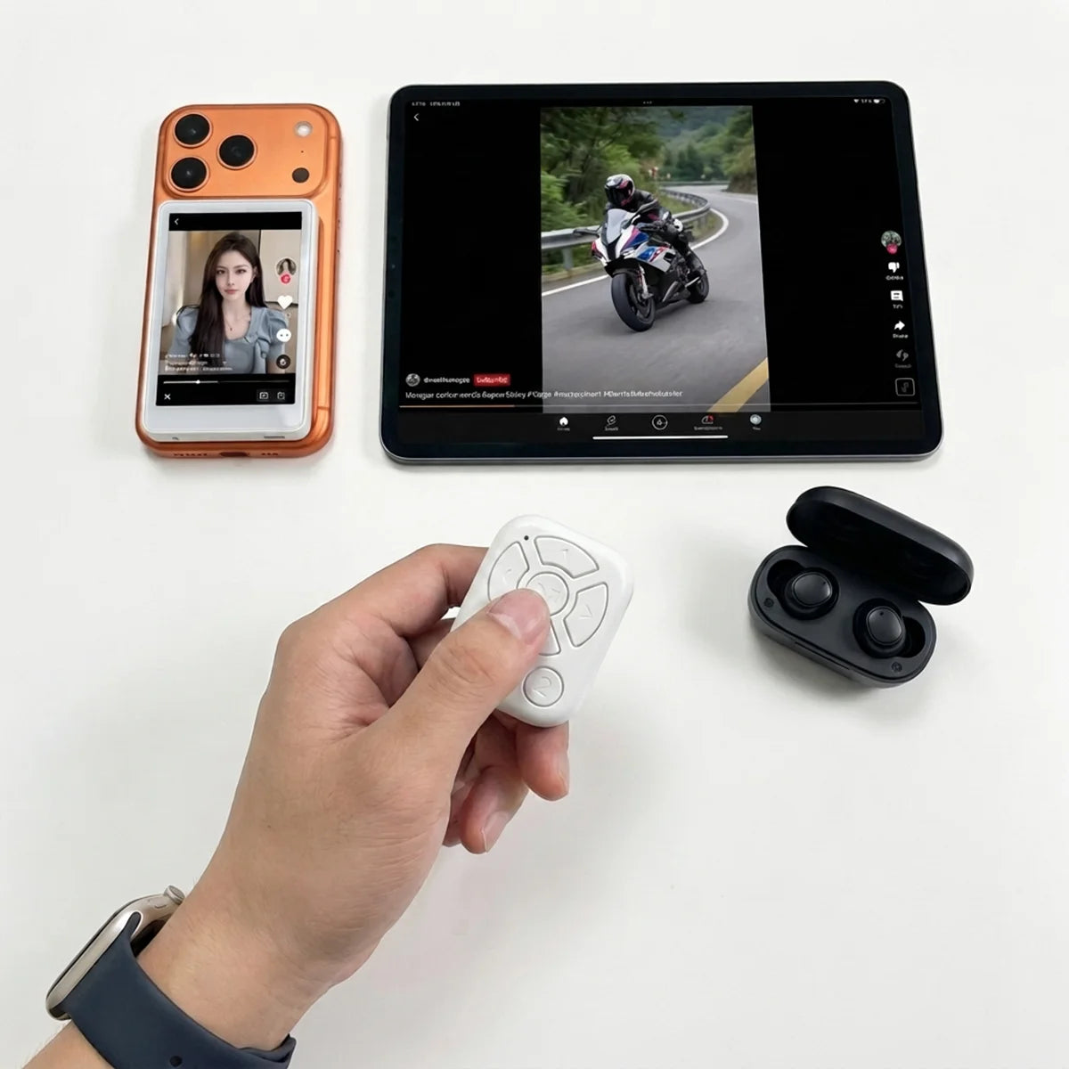 SmartScroll Ring – Hands‑Free Control for Readers & Creators